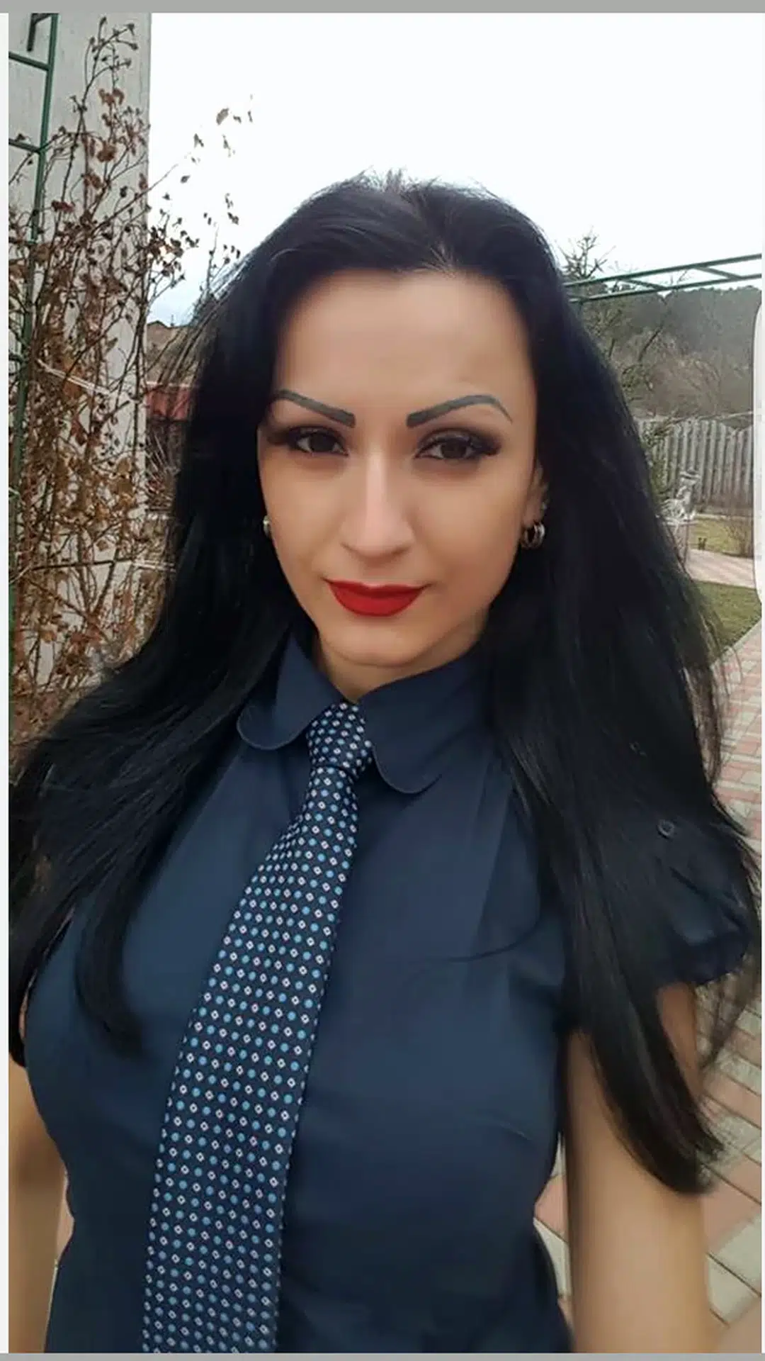 Samsun escort makalesi için kütüphane görseli 8, 01 portre